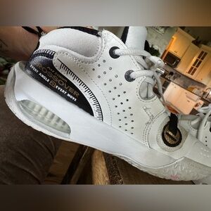 Youth Nike Crossover size 3